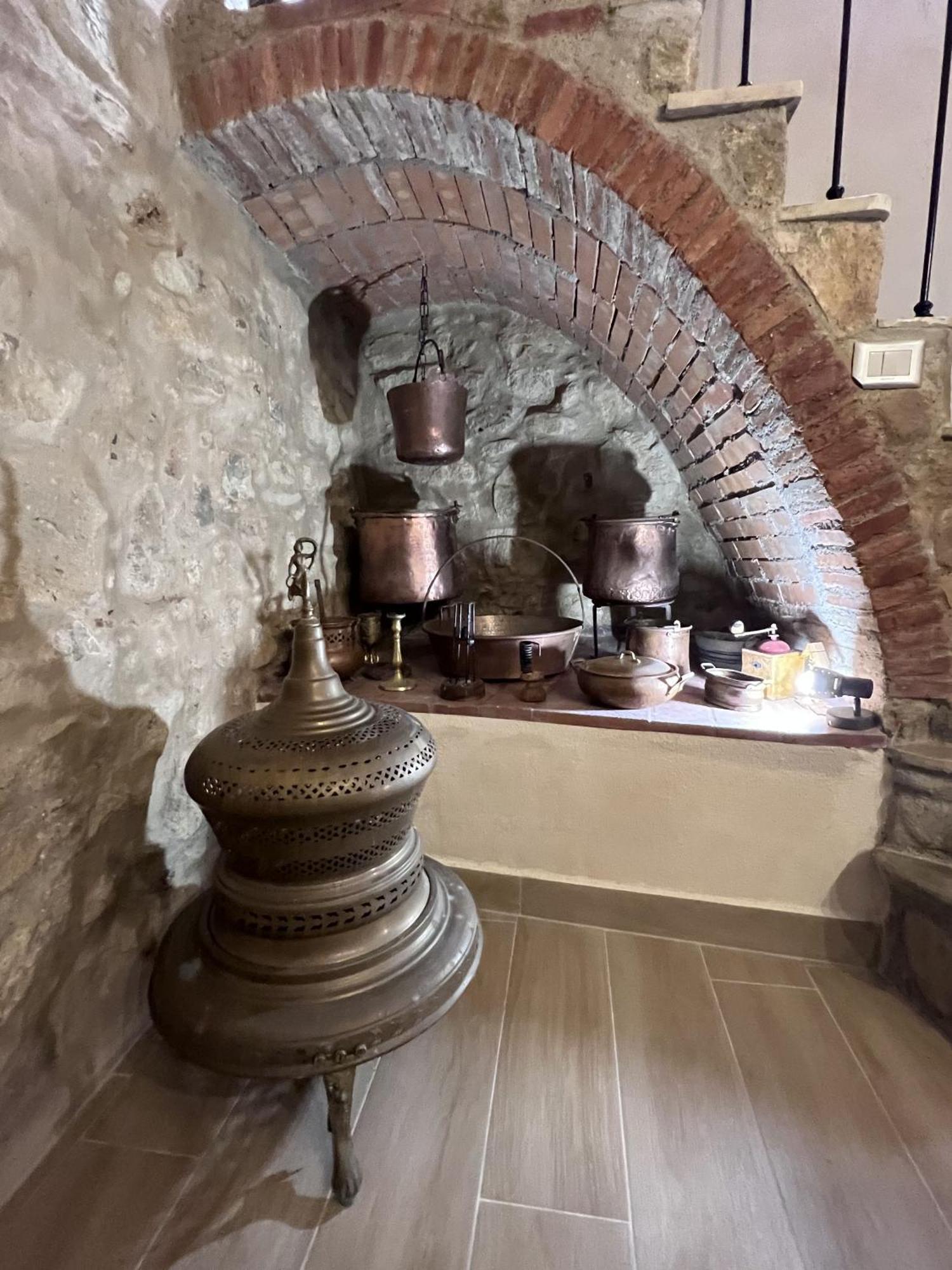 B&B San Nicodemo Ciro Bagian luar foto